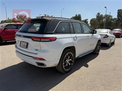 جیپ گراند شیرۆکی